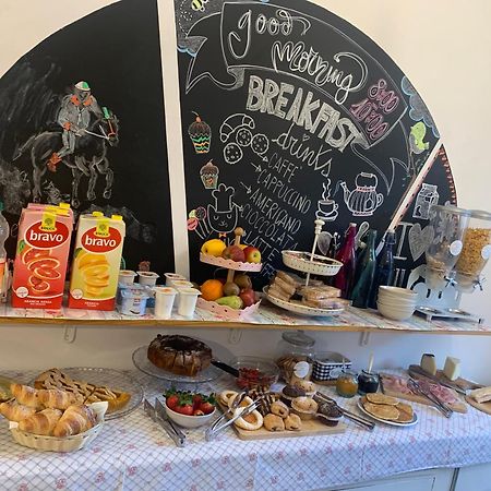 B&B Le Camere Di Livia Siena Dış mekan fotoğraf