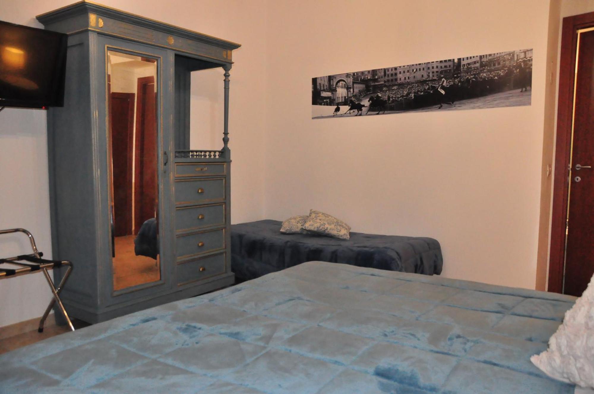 B&B Le Camere Di Livia Siena Dış mekan fotoğraf