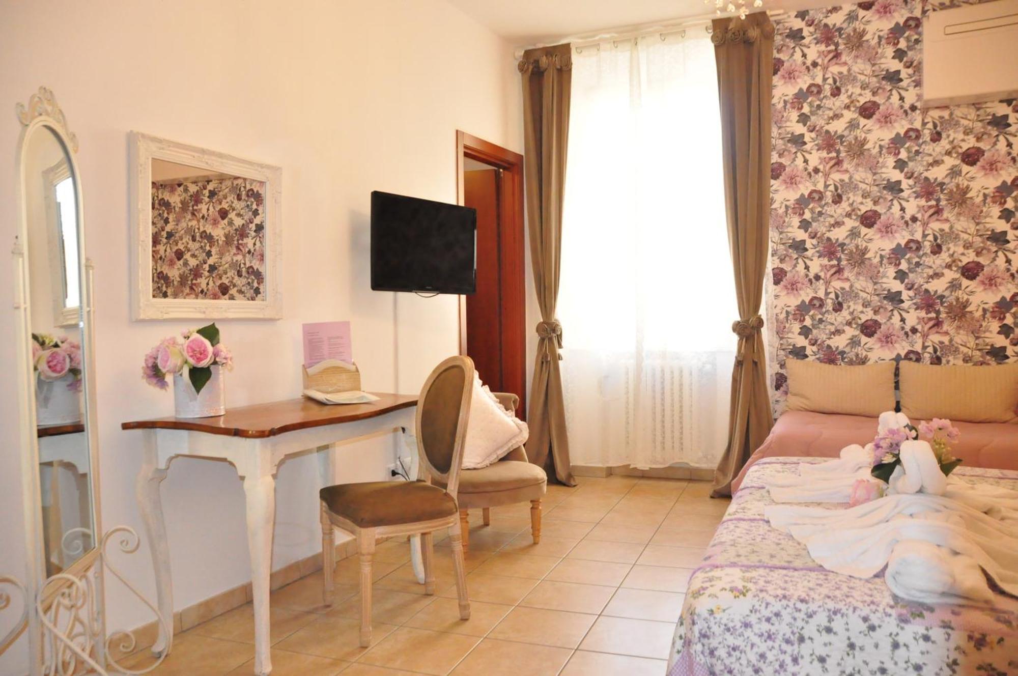 B&B Le Camere Di Livia Siena Dış mekan fotoğraf