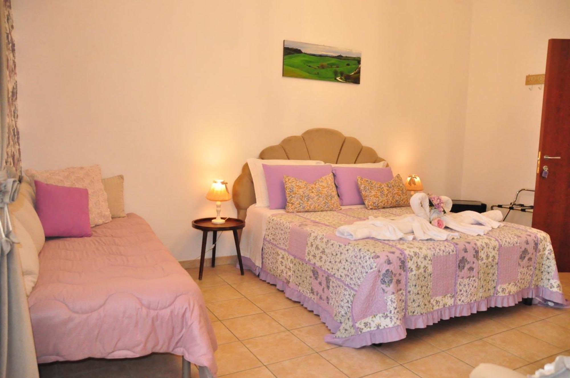 B&B Le Camere Di Livia Siena Dış mekan fotoğraf