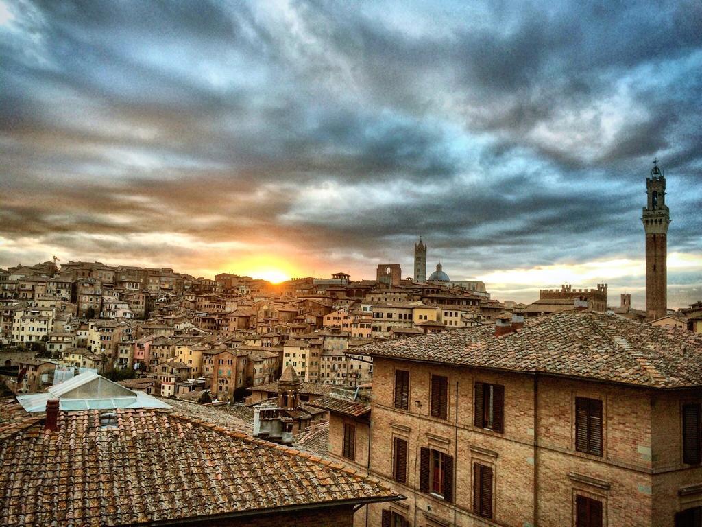 B&B Le Camere Di Livia Siena Dış mekan fotoğraf